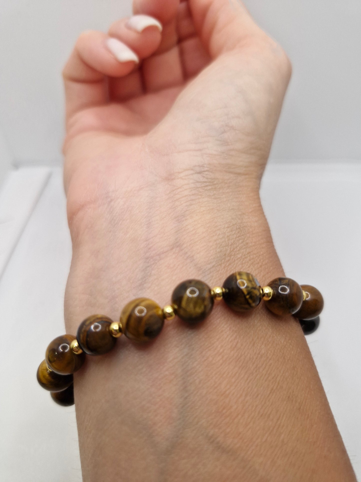 Black Rainbow Obsidian or Tiger Eye Bracelet for Protection and Confidence – 8mm Gemstones with 18K Gold-Plated Beads