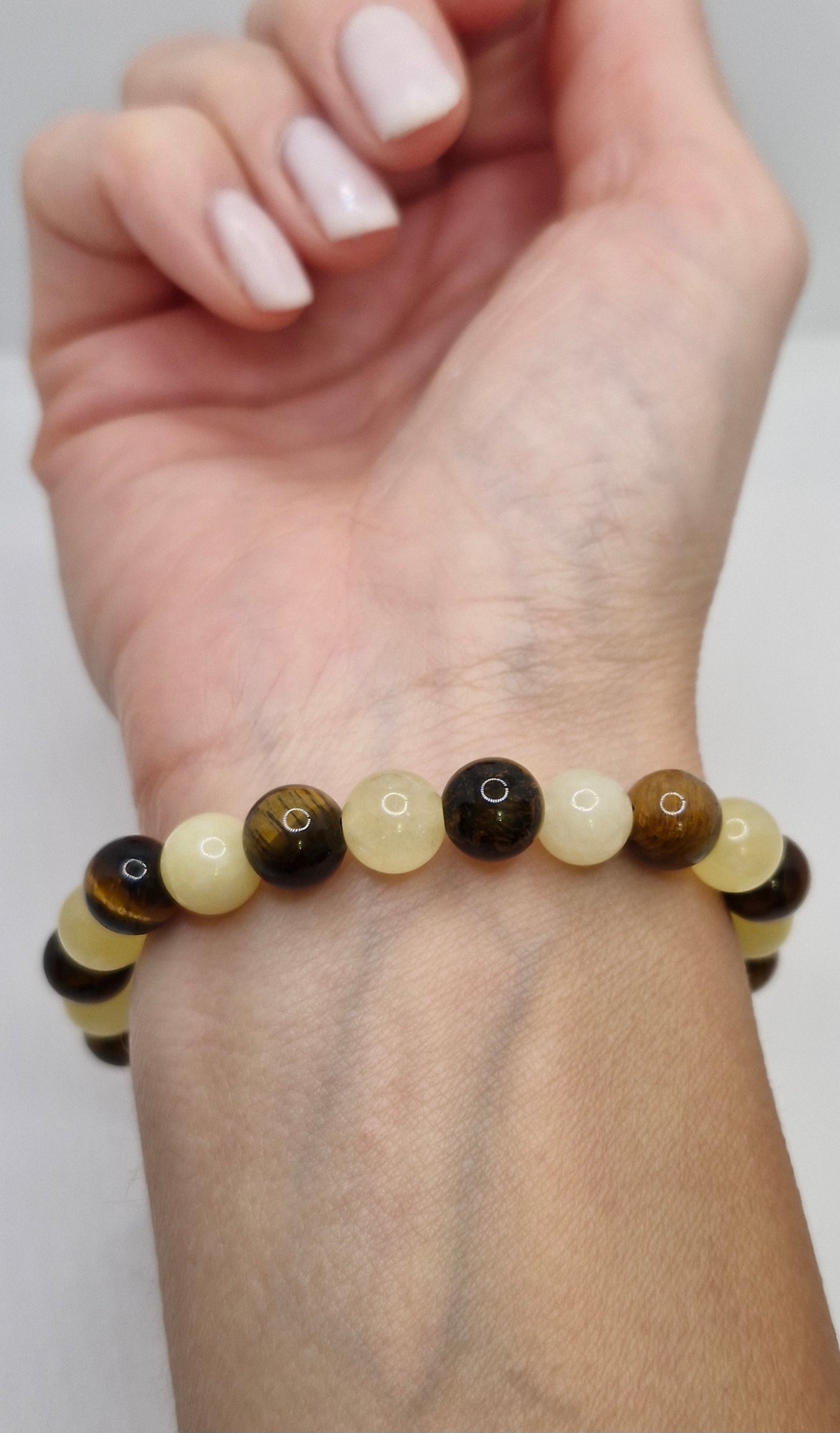 Citrine & Tiger Eye Bracelet for Joy and Protection – 8mm Gemstones, Handmade Jewellery