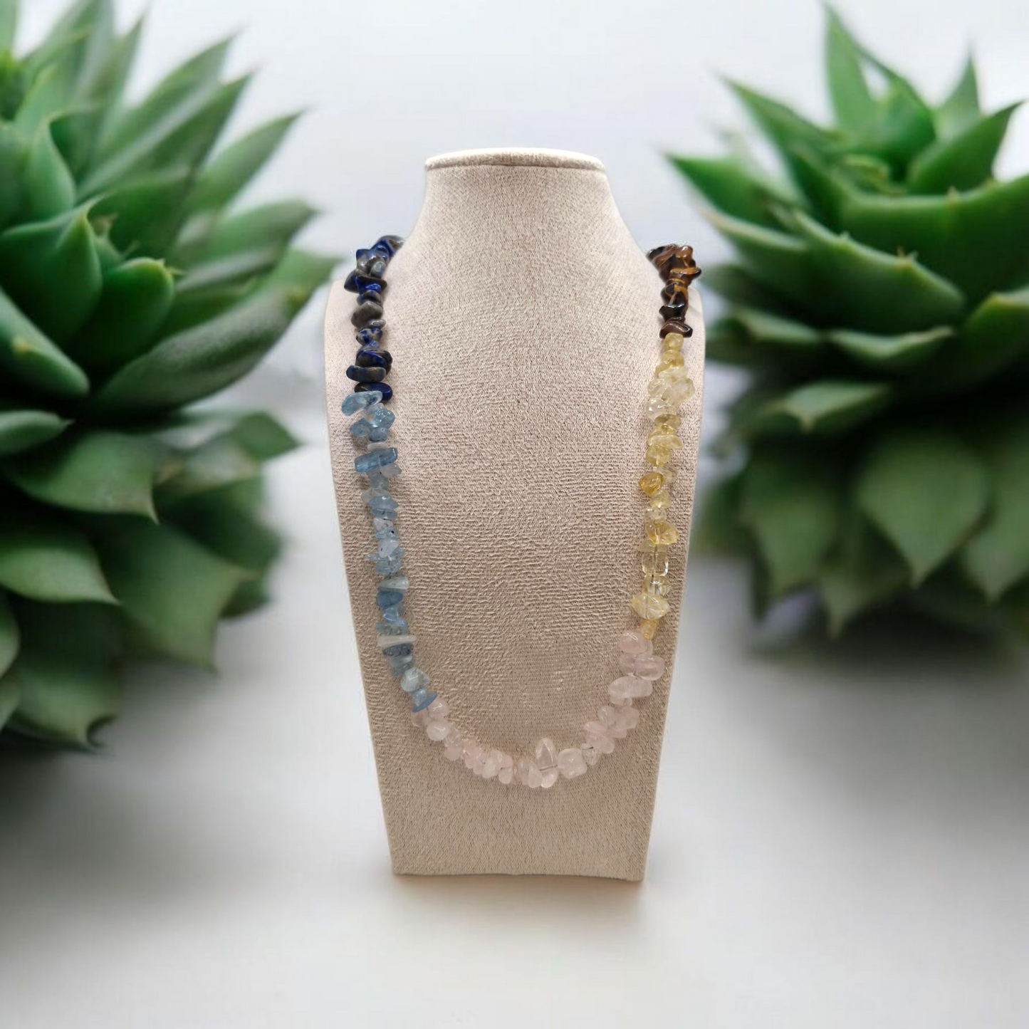 7 Chakra Gemstone Chip Necklace – Balance, Energy & Harmony | Amethyst, Lapis Lazuli, Rose Quartz, Citrine, Tiger Eye & Red Jasper