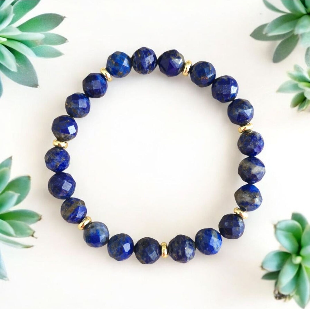 AAA natural faceted Lapis Lazuli bracelet with 8mm gemstone beads and 5mm 18K gold plated flat beads