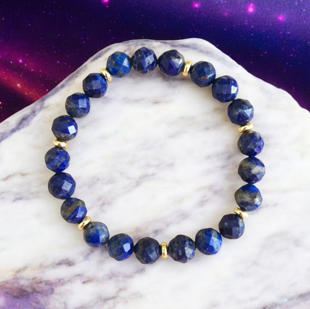 Natural faceted Lapis Lazuli bracelet with 8mm gemstone beads and 5mm 18K gold plated flat beads
