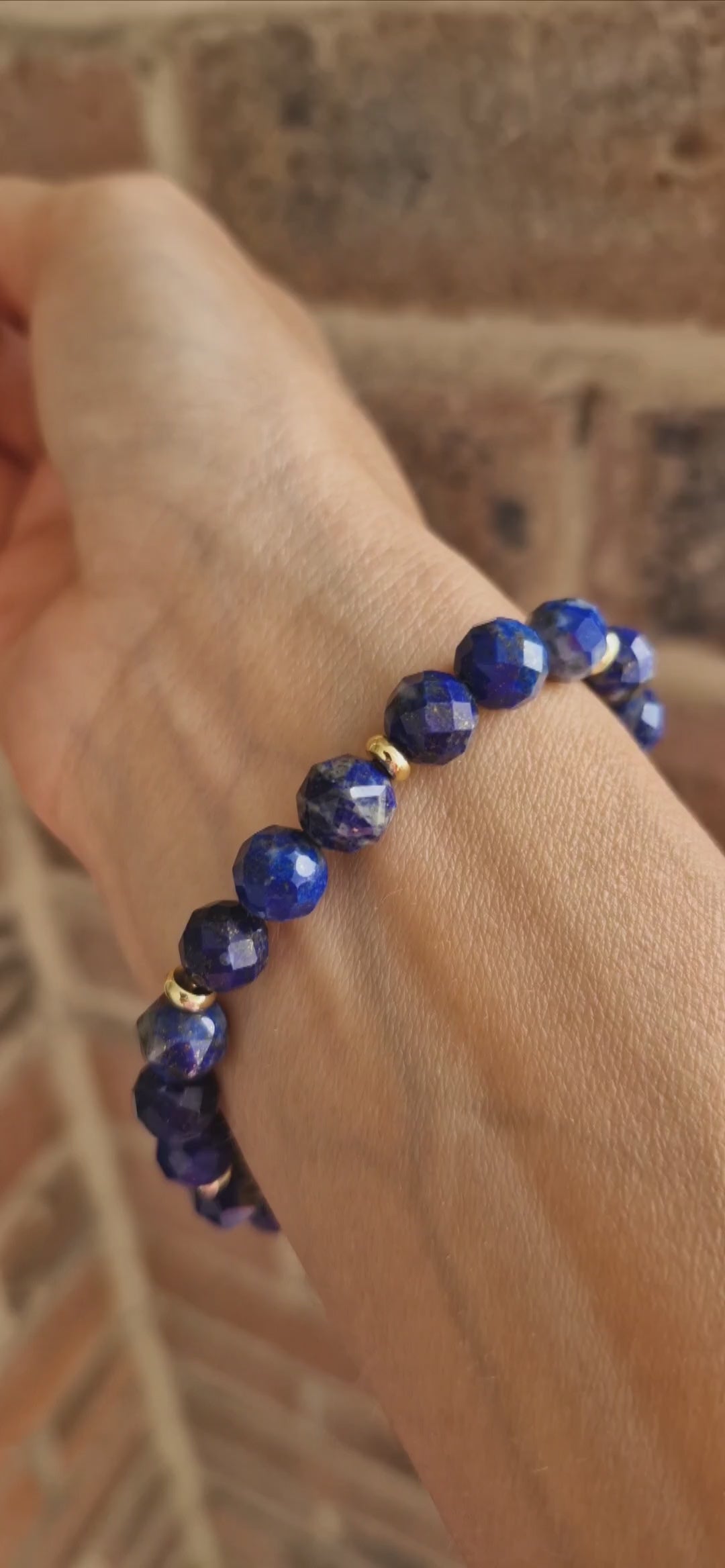 Close-up video of natural Lapis Lazuli and gold plated stretch bracelet – healing gemstone jewellery